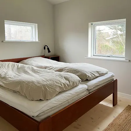 Beachfront With Sea View And Wild Nature Hébergement de vacances